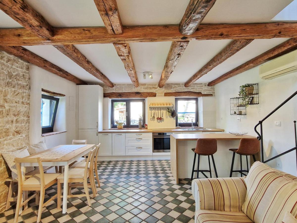 Villa Lucija โรวินสโก เซโล ภายนอก รูปภาพ